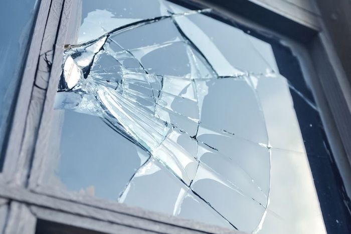 BearMountainCustomPainting-63868-types-window-damage-blogbanner1