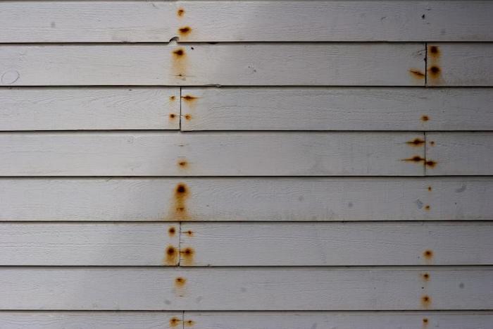 4.6 Fastener Staining