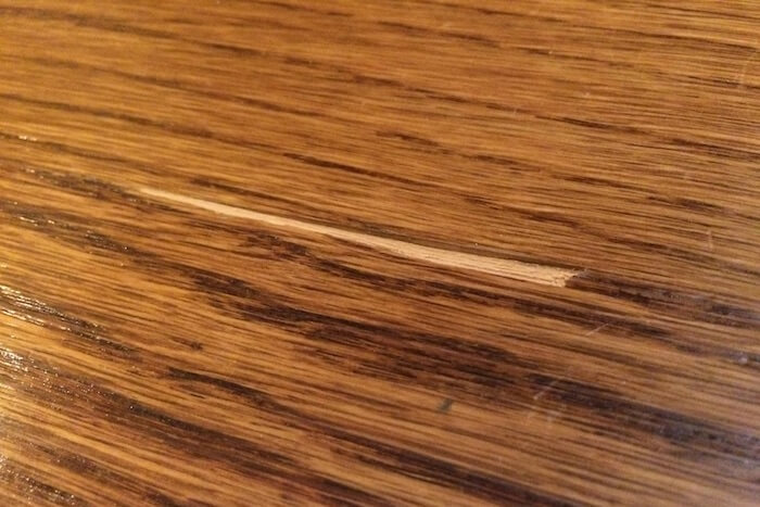 12.30 Splinter in Hardwood (1)