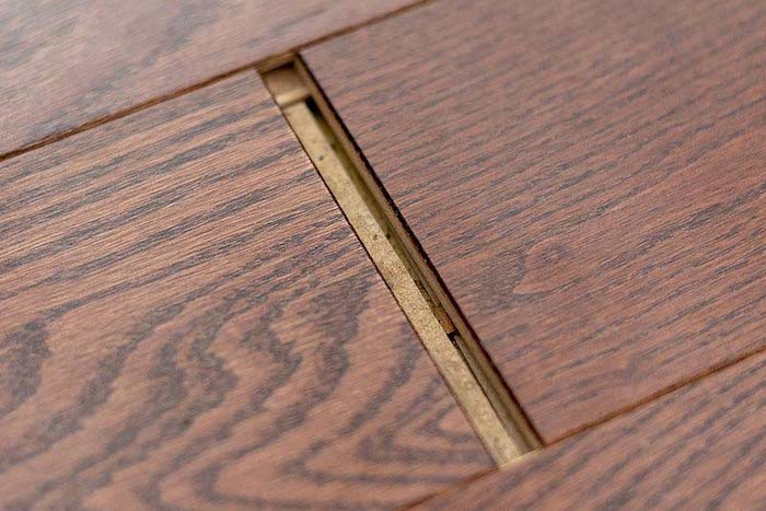12.31 Laminate Floor Gap