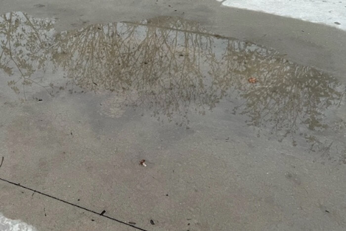 14.16 Water on Landing (1)