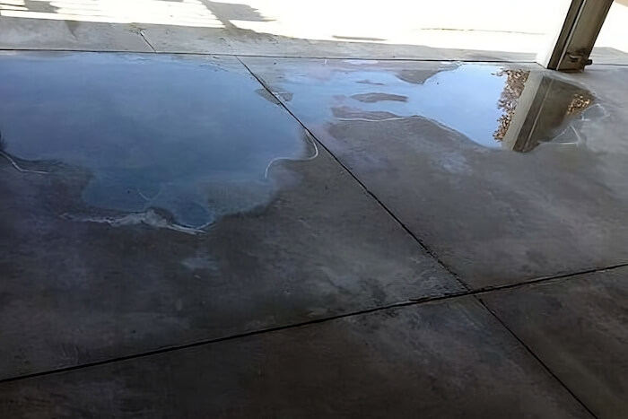 14.6 Water on Garage Floor (1)